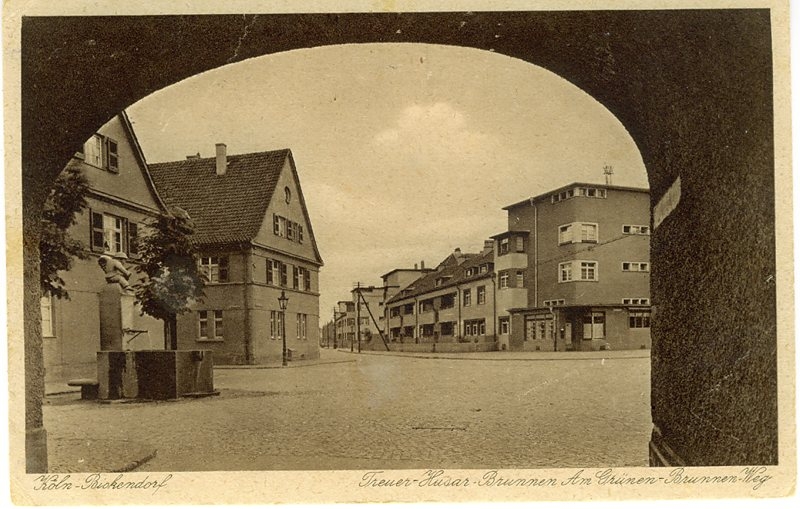 Kln Bickendorf - Treuer Husar Brunnen