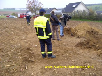 Fernsehteam an der Fundstelle